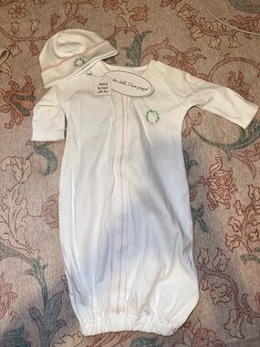 White Infant Sleep Sack with Pink Trim and Green Wreath Embroidery